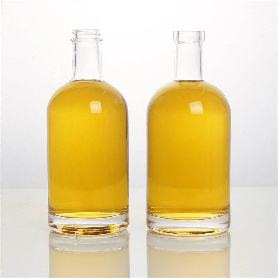 750 ml Olso Vodka üveg