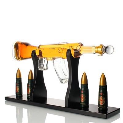 AK47 fegyver alakú palackok